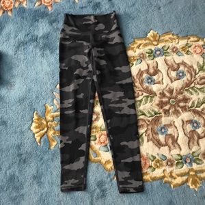 Aerie camouflage leggings